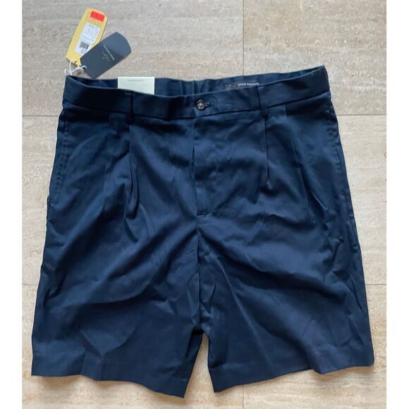 Greg Norman Navy Blue Golf Shorts Classic‎ Pleated Cotton Blend NWT 36 - Picture 1 of 7